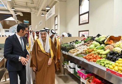 بالصور.. الشيخ خالد بن عبد الله يفتتح سوق الرفاع المركزي