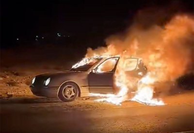 اشتعال النيران في سيارة الزميل سعيد محمد بالبر