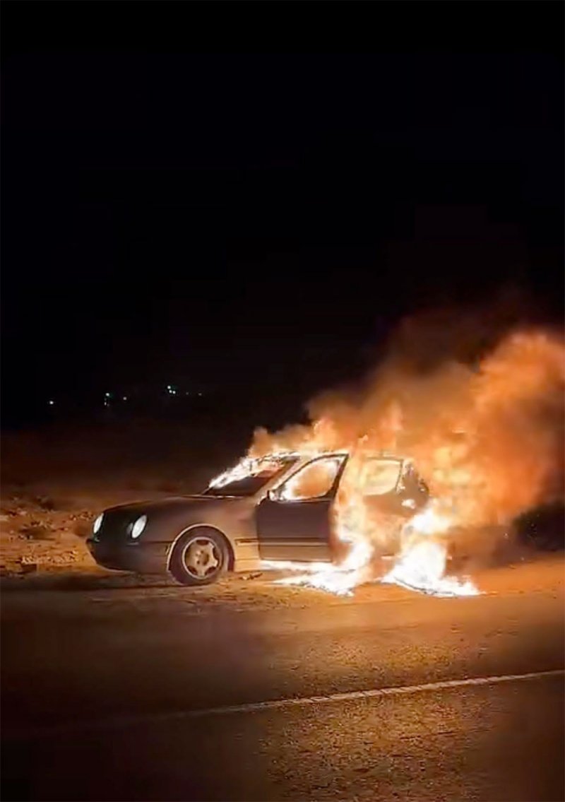 اشتعال النيران في سيارة الزميل سعيد محمد بالبر
