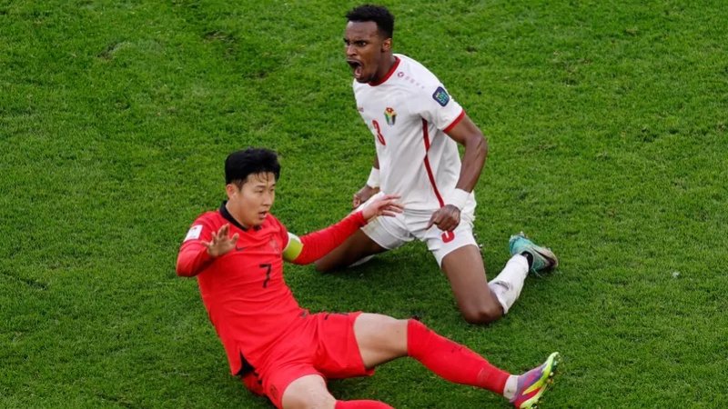 كأس آسيا.. كوريا الجنوبية تتعادل بشق الأنفس مع الأردن