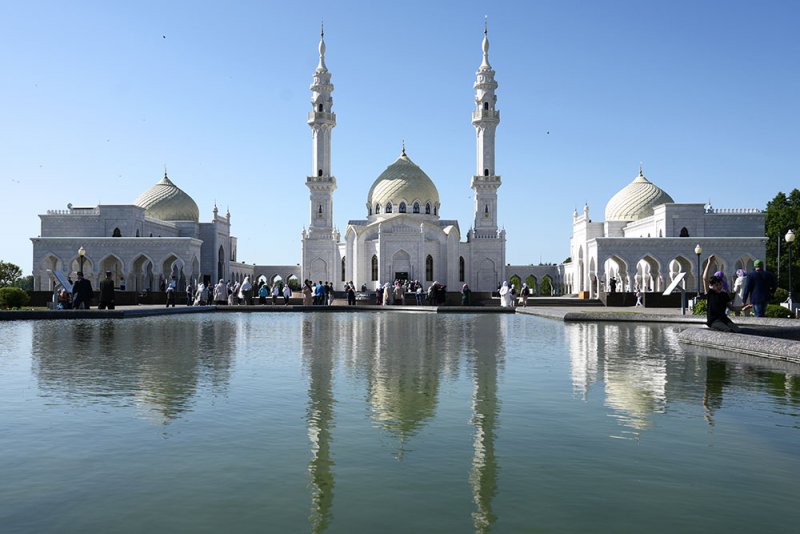 حفظ شعرة النبي محمد بالمسجد الأبيض... وهذه التفاصيل