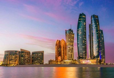 دول الخليج تنمو اقتصادياً وسط منطقة مضطربة