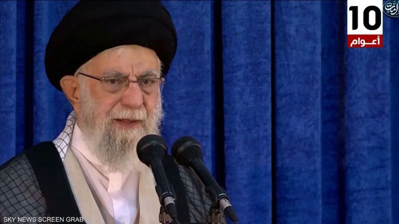 خامنئي ينتقد دعوات وقف إطلاق النار وتهدئة التصعيد في المنطقة