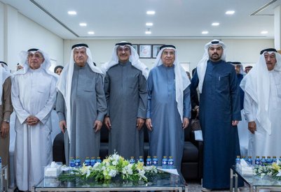 وزير التنمية الاجتماعية يفتتح نادي إبراهيم خليل كانو الاجتماعي للوالدين