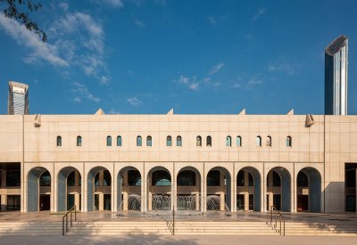 المجمع الثقافي بأبو ظبي يفتتح 3 معارض جديدة