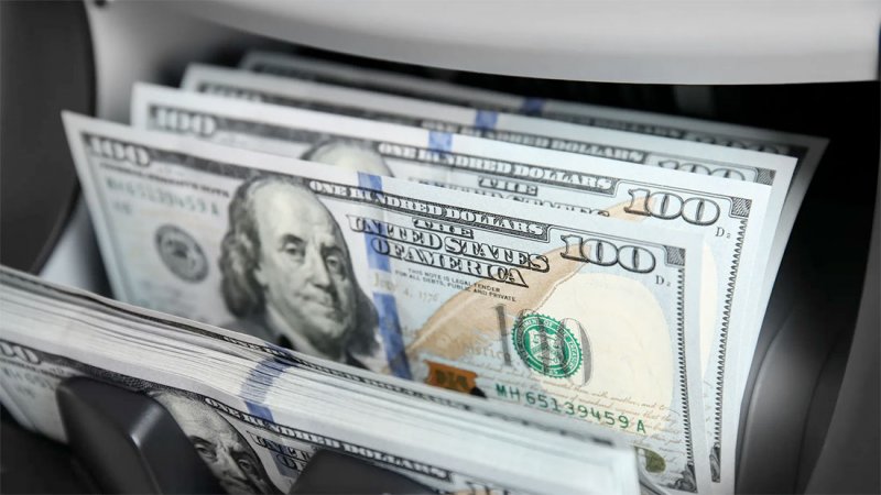 الدولار يستقر قبيل بيانات التضخم الأميركية