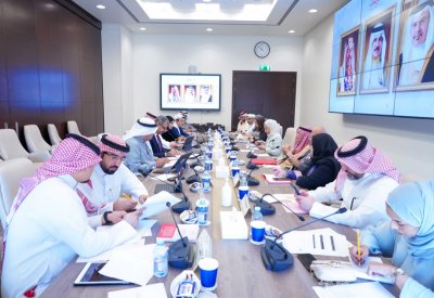 "التحقيق البرلمانية في بحرنة الوظائف" تلتقي برئيس "الأعلى للصحة" ورئيس هيئة الكهرباء والماء