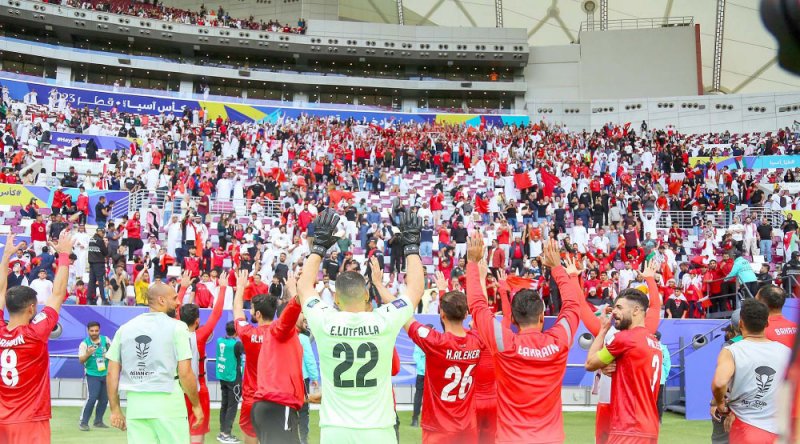 تأهل تاريخي لـ “الأحمر” لدور الـ 16 بكأس آسيا