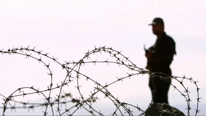 قرب حدود باكستان.. مسلحون يقتلون 9 أشخاص في إيران