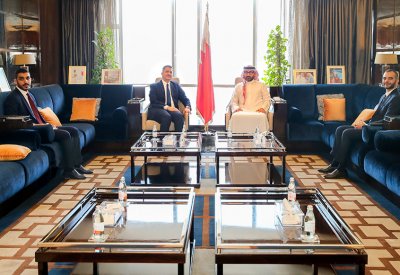 الأمين العام للمجلس الأعلى للشباب والرياضة يلتقي القائم بأعمال سفارة جمهورية العراق لدى مملكة البحرين