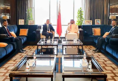 الأمين العام للمجلس الأعلى للشباب والرياضة يلتقي القائم بأعمال السفارة العراقية في البحرين