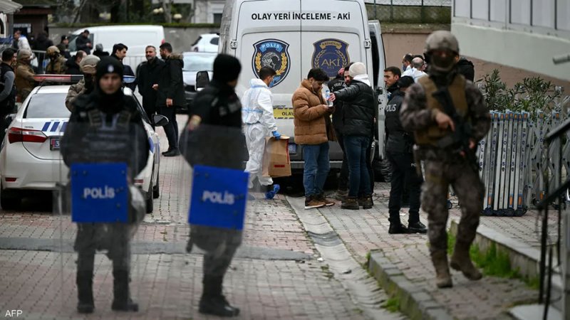 تركيا.. اعتقال مسلحين اثنين قتلا شخصا في كنيسة بإسطنبول