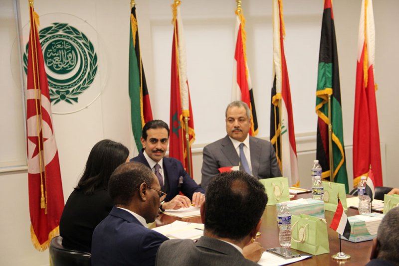 سفير مملكة البحرين لدى الولايات المتحدة الأميركية يترأس اجتماع مجلس السفراء العرب