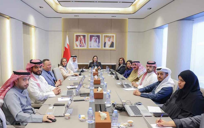 "خدمات الشورى" تناقش اقتراحًا بقانون بشأن تنظيم الدعاية والإعلان عبر وسائل التواصل الاجتماعي