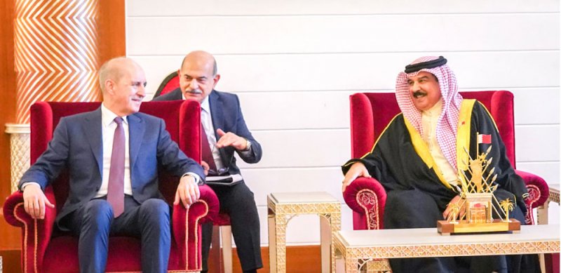 الملك المعظم يؤكد عمق العلاقات البحرينية التركية