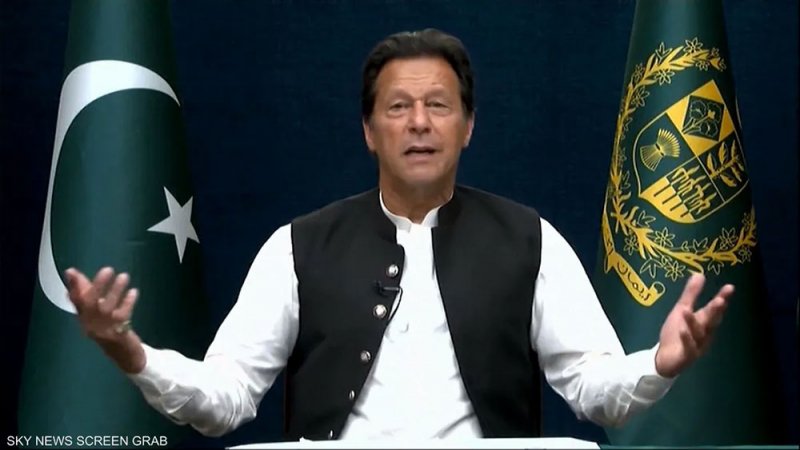 مأزق عمران خان.. حكم بالسجن 10 أعوام بسبب "أسرار الدولة"