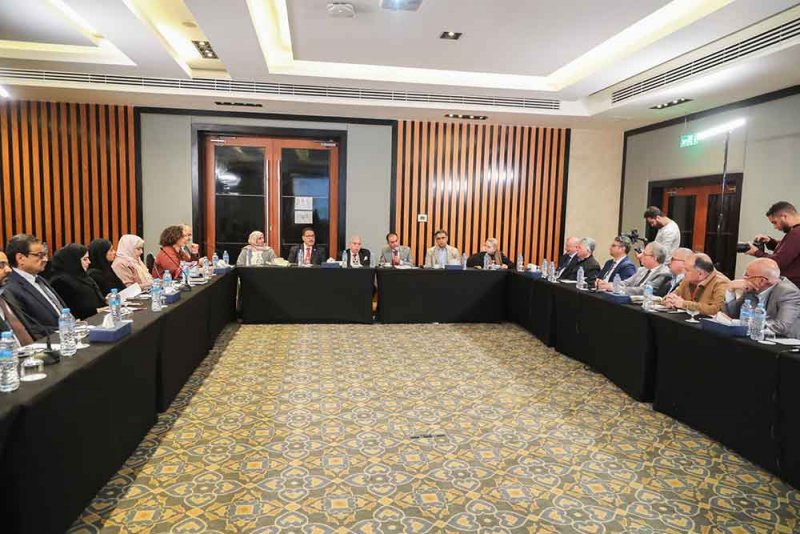أبوظبي للغة العربية يعقد اجتماع مع اتحاد الناشرين العرب 