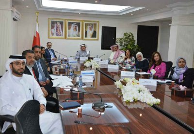 محافظ الشمالية يجتمع برؤساء لجان برنامج المدن الصحية لوضع خطة المشاركة بيوم البحرين الرياضي