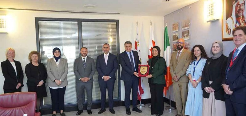 "تمكين" وجامعة البحرين الطبية تعززان تعاونهما من أجل دعم وتمكين الكوادر البحرينية