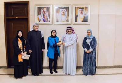 وزير التربية والتعليم يستقبل الشيخة حصة بنت سالم الصباح