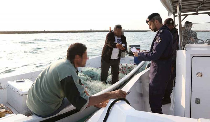 خفر السواحل تنظم حملة لإنفاذ القانون في عدد من المناطق البحرية