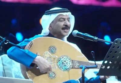 "العود أصبح ونيسي": عبادي الجوهر يطرب جمهوره في العلا
