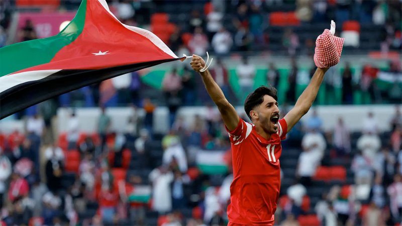 منتخب الأردن يحلق عاليا.. كيف تحولت "الكارثة" لإنجاز تاريخي؟