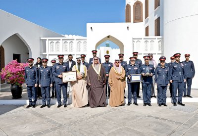 معالي وزير الداخلية يشيد بحصول "السجون المفتوحة" على الاعتماد الدولي من الجمعية الإصلاحية الأمريكية