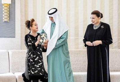 أول تكريم عربي لميكي لي نائب رئيس "سي جي إيه إن إم"