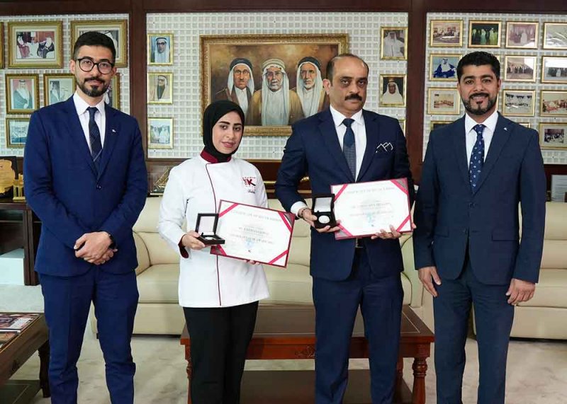 فندق ذي كي يفخر بتكريم موظفيه المتميزين ضمن "جائزة النجم للأداء المتميز"