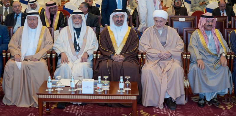 وزير الصناعة والتجارة يفتتح ملتقى ومعرض صناعة الحلال وخدماته
