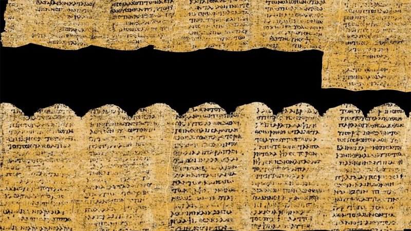 أحدهم مصري.. باحثون يفكون رموز مخطوطات عمرها نحو 2000 عام