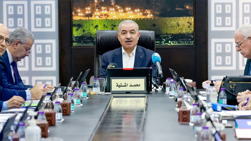 السلطة الفلسطينية تدفع نسبة من رواتب موظفيها عن شهر ديسمبر