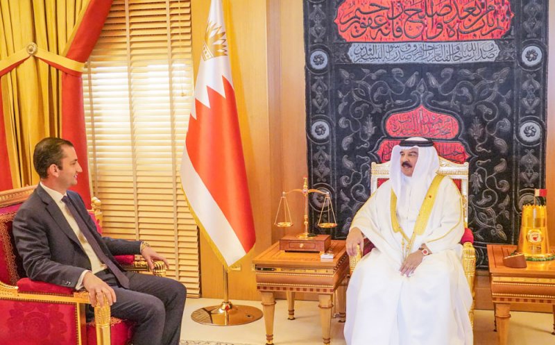 الملك المعظم يتسلم أوراق اعتماد سفراء اليابان وقبرص والإمارات