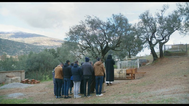THE HOUSE IS ON FIRE MIGHT AS WELL GET WARM في كليرمون فيران السينمائي