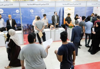 الحكومة: أكثر من 2000 وظيفة أعلنت عنها الشركات الحكومية خلال العامين الماضيين