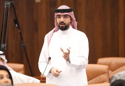 مقترح بإلزام "الشركات الحكومية" بعرض الشواغر الوظيفية في الصحف المحلية
