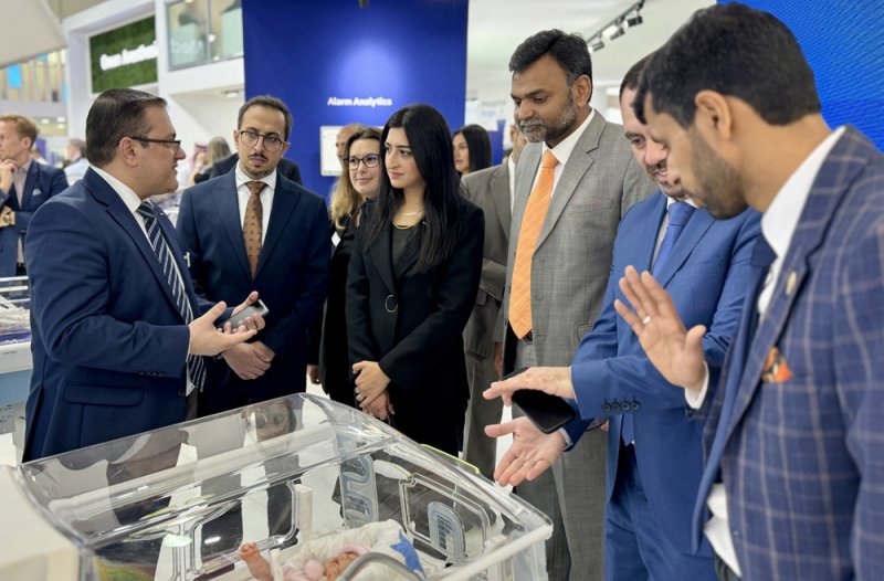 المستشفيات الحكومية تشارك في معرض ومؤتمر الصحة العربي 2024 بدبي
