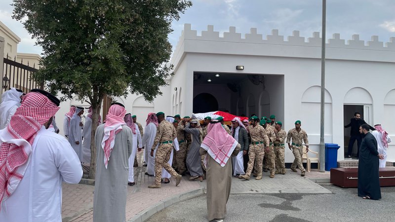 الآلاف يشيعون الشهيد عبدالله النعيمي إلى مثواه الأخير