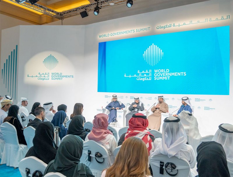 وزير المالية والاقتصاد الوطني يشارك في جلسة حوارية لهيئة الشؤون الاقتصادية والتنموية بمجلس التعاون