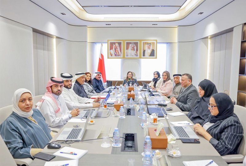 "خدمات الشورى" تلتقي "جمعية الحكمة للمتقاعدين" لمناقشة مشروع بتعديل قانون "حقوق المسنين"