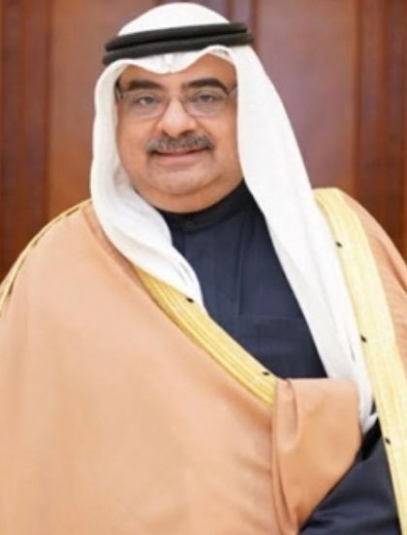 سمو الشيخ سلمان بن خليفة يهنئ جلالة الملك المعظم وسمو ولي العهد رئيس الوزراء بذكرى الميثاق