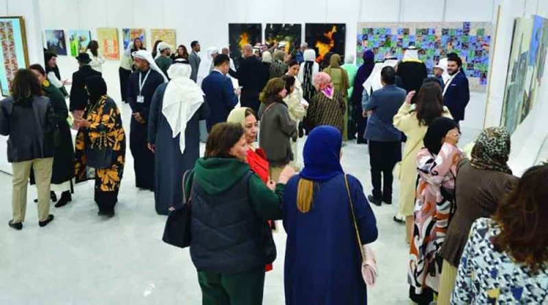 افتتاح معرض “حوار الثقافات”... بين الكويت والبحرين