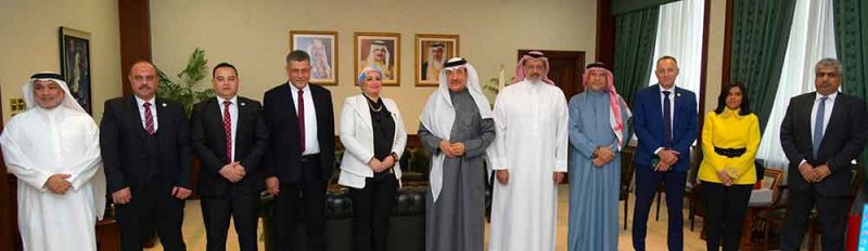 وزير العمل يلتقي وفد الاتحاد العام لنقابة عمال مصر