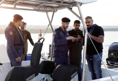 خفر السواحل تواصل جهودها في تنفيذ حملاتها التفتيشية والتوعوية