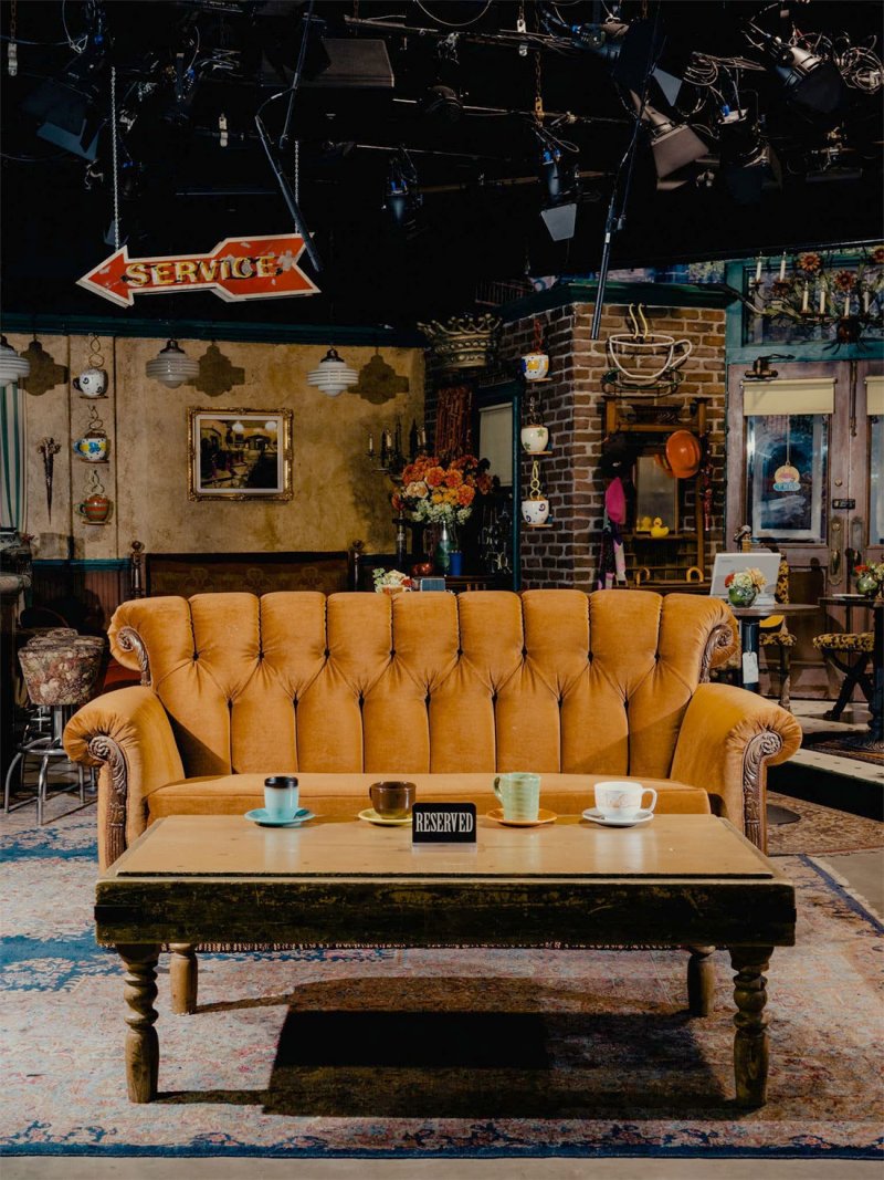 "Friends".. لماذا مازال هو "نمبر ون" في التلفزيون؟