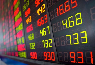 خفض توقعات النمو في فرنسا يهبط بالأسهم الأوروبية