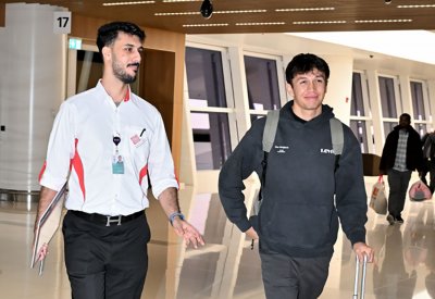 بدء وصول سائقي وفرق الفورمولا وان استعداداً للتجارب وافتتاحية الموسم 2024
