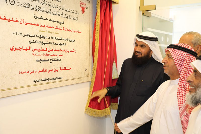 رئيس مجلس الأوقاف السنية يفتتح مسجد حنظلة بن أبي عامر