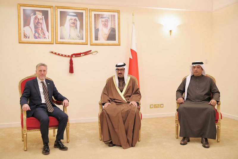 سمو محافظ المحافظة الجنوبية يستقبل سفير المملكة المتحدة لدى مملكة البحرين